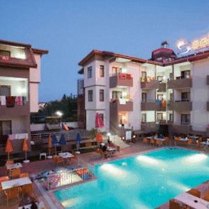 Selenium Hotel